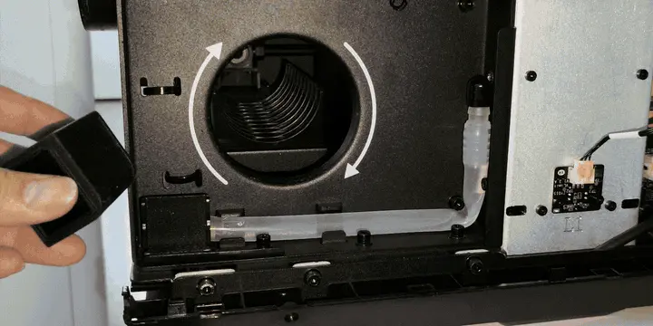 安装硅胶消音器固定座