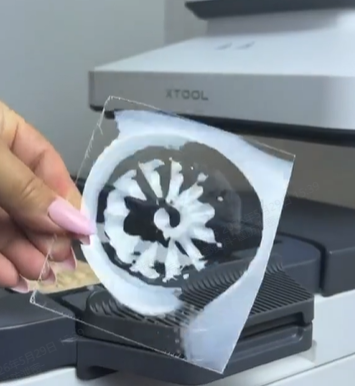 图1:吸塑效果差示例1